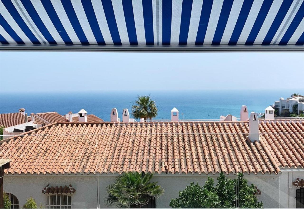 Вилла Wonderful House By The Sea Нерха Экстерьер фото