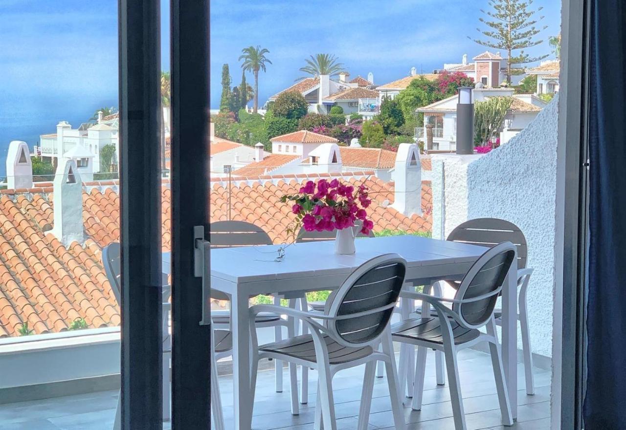 Вилла Wonderful House By The Sea Нерха Экстерьер фото